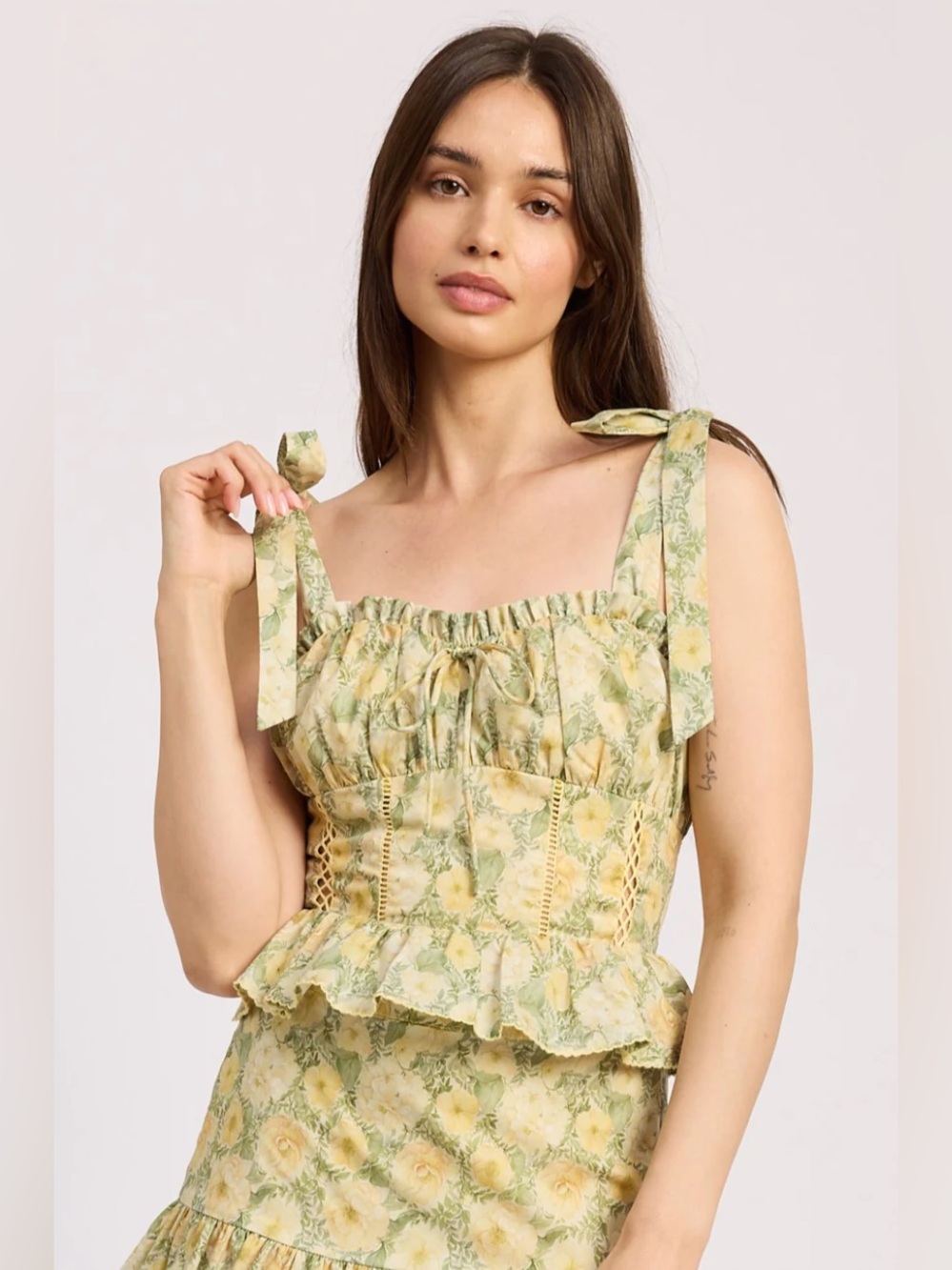 En Saison Blaine Top in Buttercup Sage Size Small $102